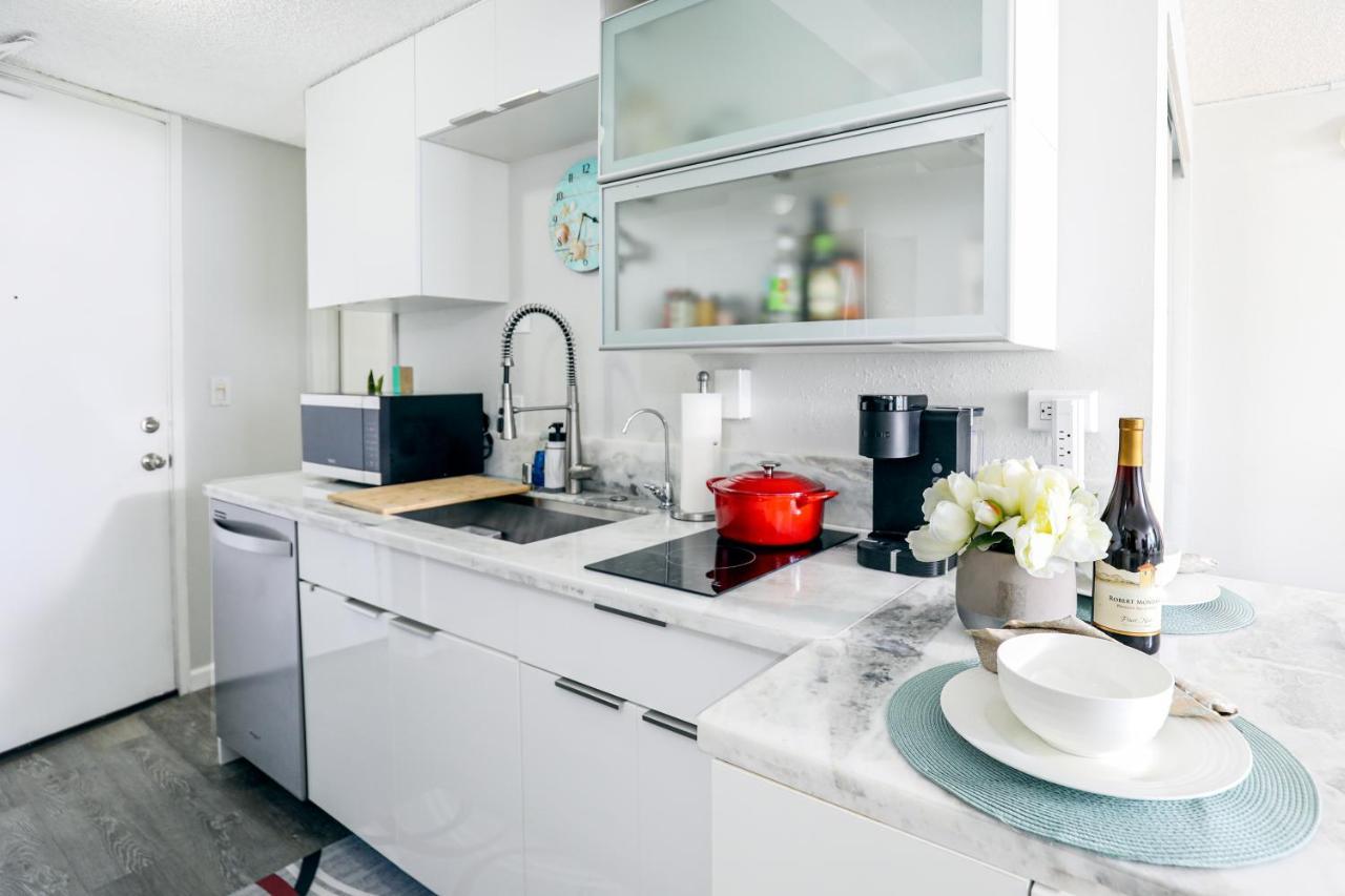 Ferienwohnung Beautifully Upgraded Studio Close To Waikiki Beach Honolulu Exterior foto